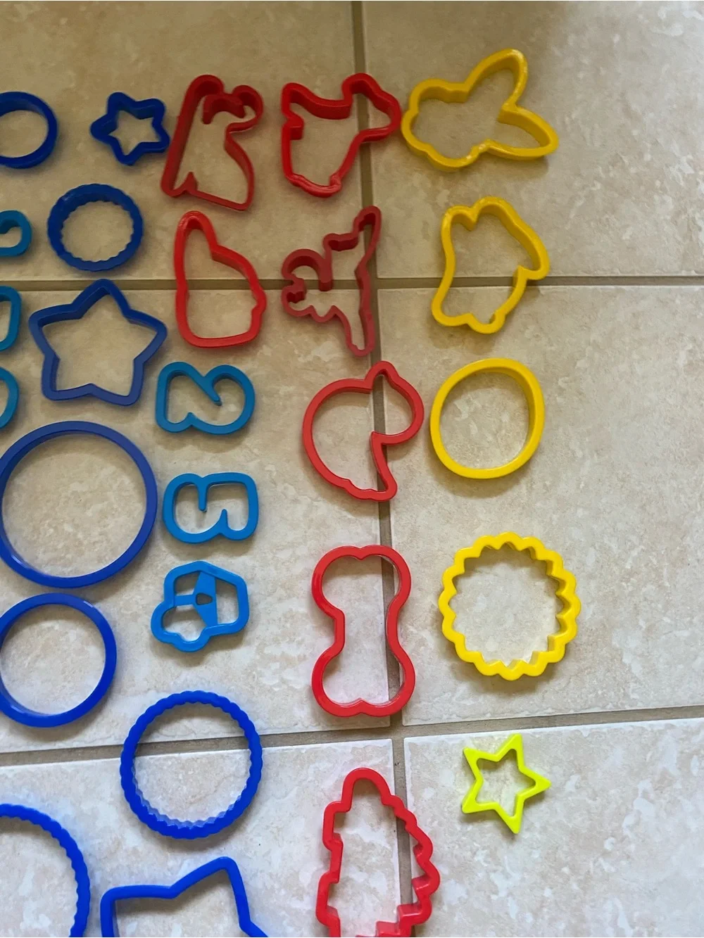 Wilton plastic shape